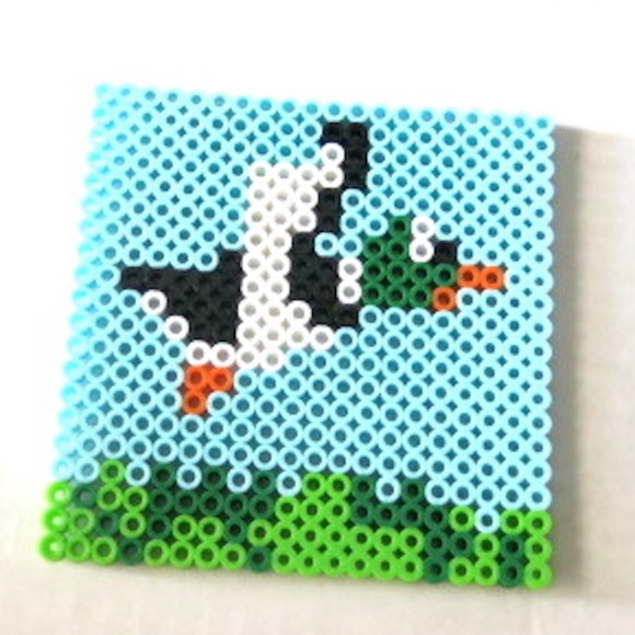 Set of 4 Duck Hunt Perler Coasters - Picture 4 of 6